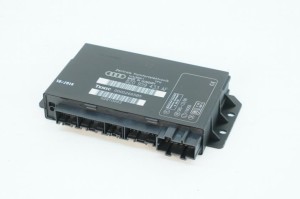 NOWA ORYGINALNA CZĘŚĆ AUDI TRADITION 8Z0959433AF
