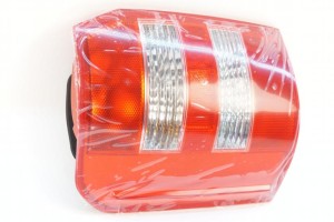 NOWA ORYGINALNA CZĘŚĆ AUDI TRADITION 8Z0945095B