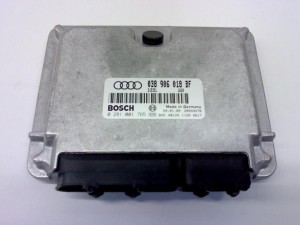 NOWA ORYGINALNA CZĘŚĆ AUDI TRADITION 038906018BF