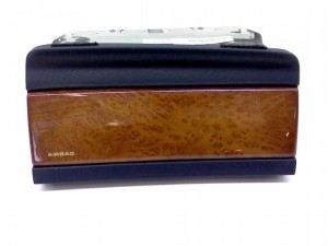 NOWA ORYGINALNA CZĘŚĆ AUDI TRADITION 8G18802011VE