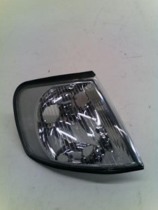 NOWA ORYGINALNA CZĘŚĆ AUDI TRADITION 8L0953050