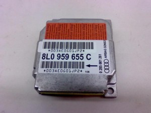 NOWA ORYGINALNA CZĘŚĆ AUDI TRADITION 8L0959655C