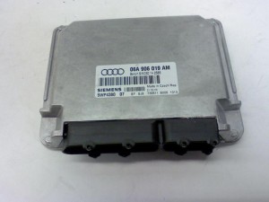 NOWA ORYGINALNA CZĘŚĆ AUDI TRADITION 06A906019AM