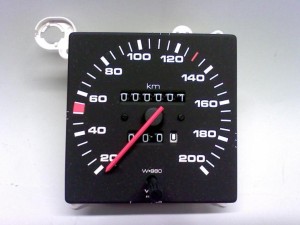 NOWA ORYGINALNA CZĘŚĆ AUDI TRADITION 811957031AD