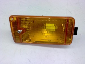 NOWA ORYGINALNA CZĘŚĆ AUDI TRADITION 811953055