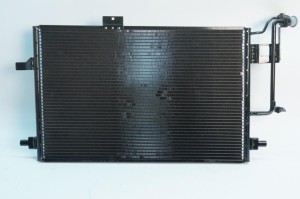 NOWA ORYGINALNA CZĘŚĆ AUDI TRADITION 4B0260403AA