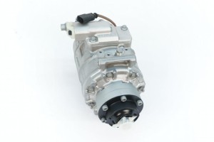 NOWA ORYGINALNA CZĘŚĆ AUDI TRADITION 4Z7260805F