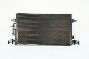 NOWA ORYGINALNA CZĘŚĆ AUDI TRADITION 4B3260403H