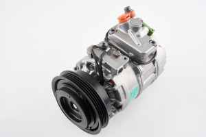 NOWA ORYGINALNA CZĘŚĆ AUDI TRADITION 8D0260805RX