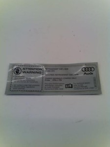 NOWA ORYGINALNA CZĘŚĆ AUDI TRADITION 8E0010535A