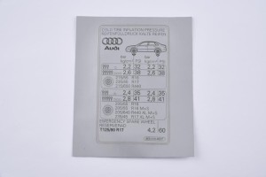 NOWA ORYGINALNA CZĘŚĆ AUDI TRADITION 8E5010450F