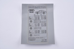 NOWA ORYGINALNA CZĘŚĆ AUDI TRADITION 8H0010502BN