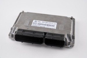 NOWA ORYGINALNA CZĘŚĆ AUDI TRADITION 06A997034MX