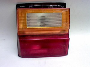 NOWA ORYGINALNA CZĘŚĆ AUDI TRADITION 443945226