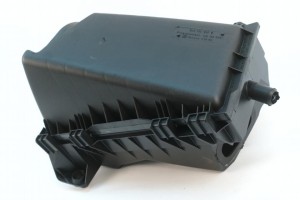 NOWA ORYGINALNA CZĘŚĆ AUDI TRADITION 8L9133837E