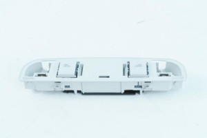 NOWA ORYGINALNA CZĘŚĆ AUDI TRADITION 4F0947119