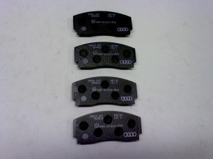 NOWA ORYGINALNA CZĘŚĆ AUDI TRADITION 859698151A