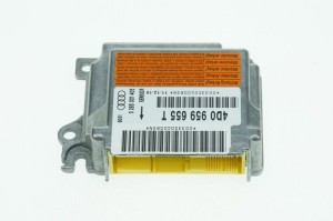 NOWA ORYGINALNA CZĘŚĆ AUDI TRADITION 4D0959655T