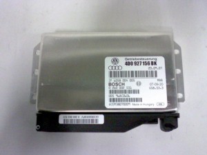 NOWA ORYGINALNA CZĘŚĆ AUDI TRADITION 4D0927156BK