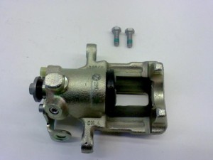 NOWA ORYGINALNA CZĘŚĆ AUDI TRADITION 8A0615423AX
