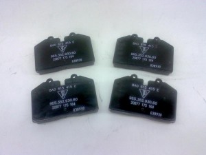 NOWA ORYGINALNA CZĘŚĆ AUDI TRADITION 8A0698451A