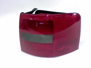 NOWA ORYGINALNA CZĘŚĆ AUDI TRADITION 4B9945096C3FZ