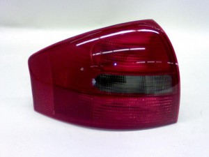 NOWA ORYGINALNA CZĘŚĆ AUDI TRADITION 4B5945095A