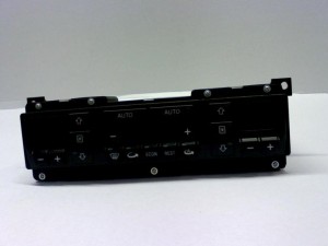 NOWA ORYGINALNA CZĘŚĆ AUDI TRADITION 4D0820043JE54