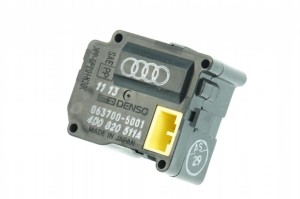 NOWA ORYGINALNA CZĘŚĆ AUDI TRADITION 4D0820511A