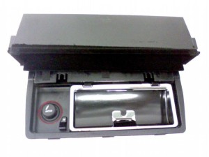 NOWA ORYGINALNA CZĘŚĆ AUDI TRADITION 4D0857951E01C