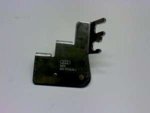 NOWA ORYGINALNA CZĘŚĆ AUDI TRADITION 8D0971846A