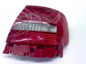 NOWA ORYGINALNA CZĘŚĆ AUDI TRADITION 8D0945096G