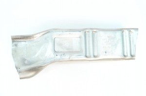 NOWA ORYGINALNA CZĘŚĆ AUDI TRADITION 4B0807332J