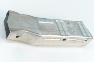 NOWA ORYGINALNA CZĘŚĆ AUDI TRADITION 4B0807331J