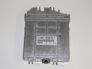 NOWA ORYGINALNA CZĘŚĆ AUDI TRADITION 028906021ET