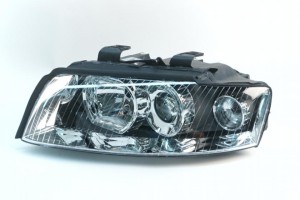 NOWA ORYGINALNA CZĘŚĆ AUDI TRADITION 8E0941029R