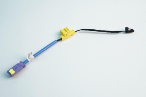 NOWA ORYGINALNA CZĘŚĆ AUDI TRADITION 8E0971589AA