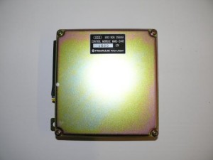 NOWA ORYGINALNA CZĘŚĆ AUDI TRADITION 893906266BA