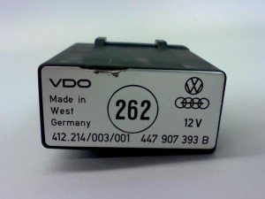 NOWA ORYGINALNA CZĘŚĆ AUDI TRADITION 447907393B