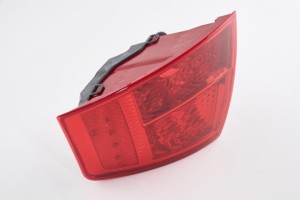 NOWA ORYGINALNA CZĘŚĆ AUDI TRADITION 4E0945096D