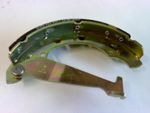 NOWA ORYGINALNA CZĘŚĆ AUDI TRADITION 811609528E