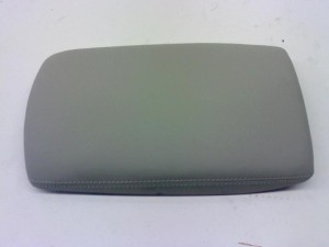 NOWA ORYGINALNA CZĘŚĆ AUDI TRADITION 4F0864245C71C