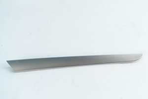 NOWA ORYGINALNA CZĘŚĆ AUDI TRADITION 4F08674101MJ