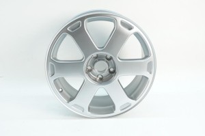 NOWA ORYGINALNA CZĘŚĆ AUDI TRADITION 4D0601025TZ17