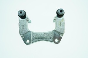 NOWA ORYGINALNA CZĘŚĆ AUDI TRADITION 4D0615425C
