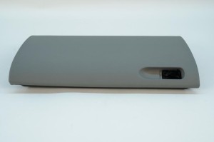 NOWA ORYGINALNA CZĘŚĆ AUDI TRADITION 8E1857124AW23