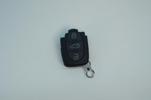 NOWA ORYGINALNA CZĘŚĆ AUDI TRADITION 8Z0837231B01C