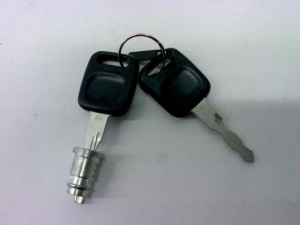 NOWA ORYGINALNA CZĘŚĆ AUDI TRADITION 4A0857113B