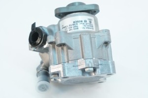 NOWA ORYGINALNA CZĘŚĆ AUDI TRADITION 8H0145155