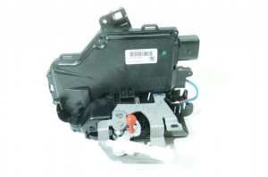 NOWA ORYGINALNA CZĘŚĆ AUDI TRADITION 8Z1837016E